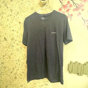 Columbia stretch tee